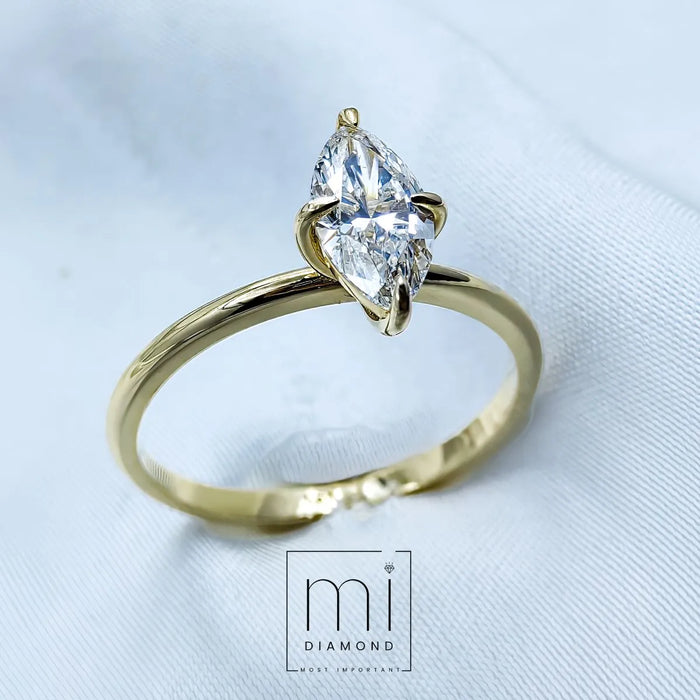 1.02 Carat- D COLOR VS1-Mekik-IGI Sertifikalı Lab. Pırlanta Yüzük 1
