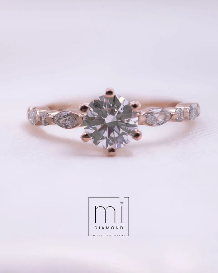 1.38 Carat-D Color-Vs1- Oval Vintage-IGI Sertifikalı Lab. Pırlanta Yüzük 1