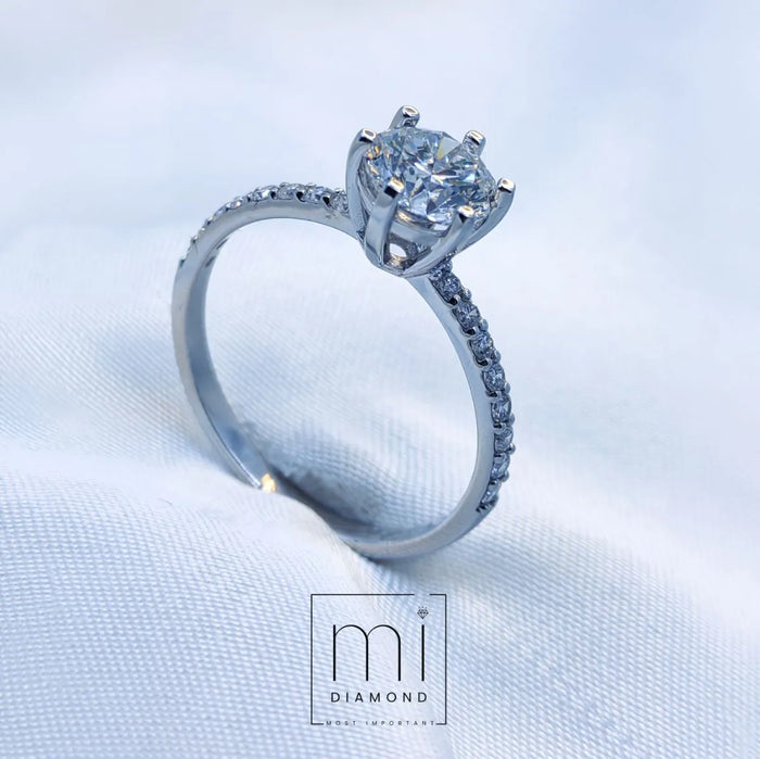 0.75ct Round Uluslararası IGI Sertifikalı Labaratuvar Pırlantalı yüzük 1