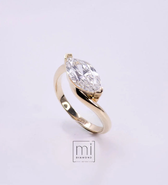 2.01 carat Round Yarımtur IGI sertifikalı Lab. Pırlanta yüzük 1